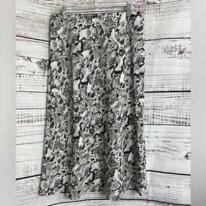 Sanctuary Skirt Womens size Large‎ Satin snake print Midi Skirt everyday light